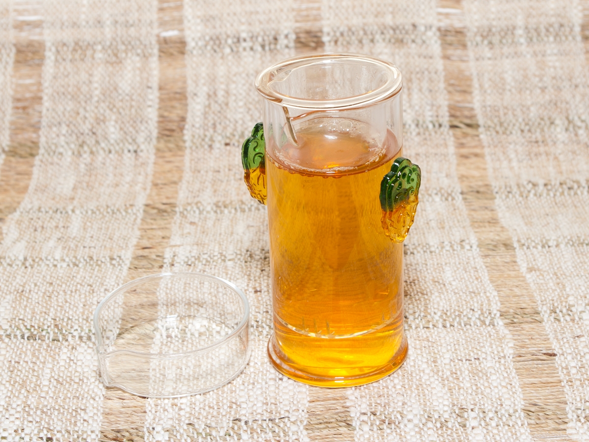 Flask with glass insert and colored ears, 220 ml.. Цена: ₽1,340 руб.