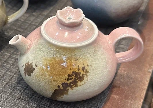 Чайник керамический "Следы". Price: ₽18,660 rub.