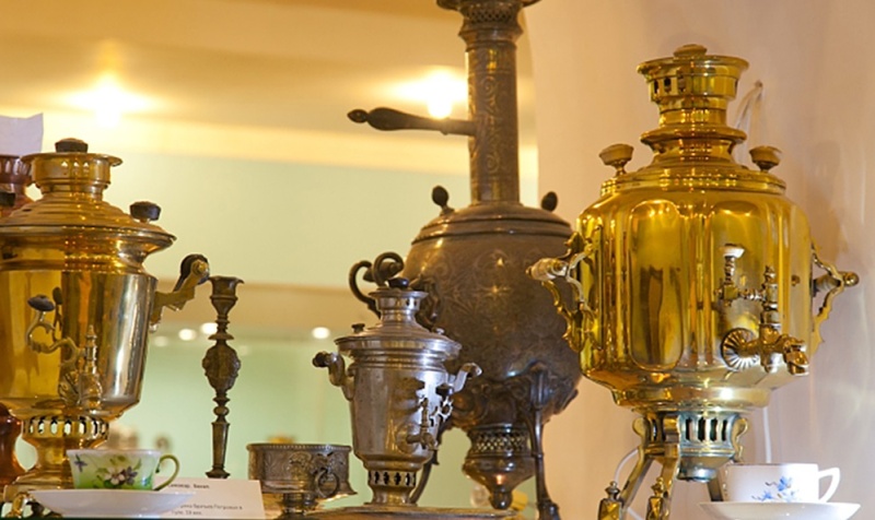 How Russia Fell in Love with Samovars: The History of the Formation of a National Symbol|Articles about teaware