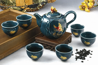 Photo Symbolism in the painting of Chinese tea utensils