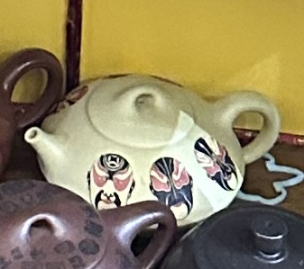 Чайник глиняный "Маски". Price: ₽9,220 rub.