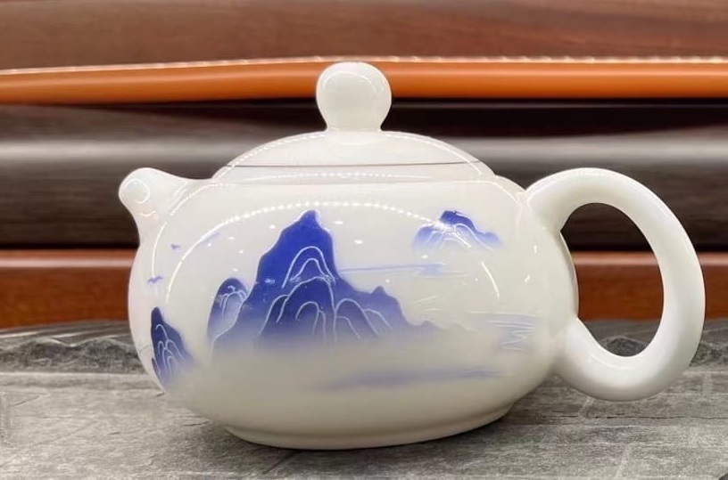 Чайник фарфоровый "Вершины", 225 мл.. Price: ₽2,260 rub.