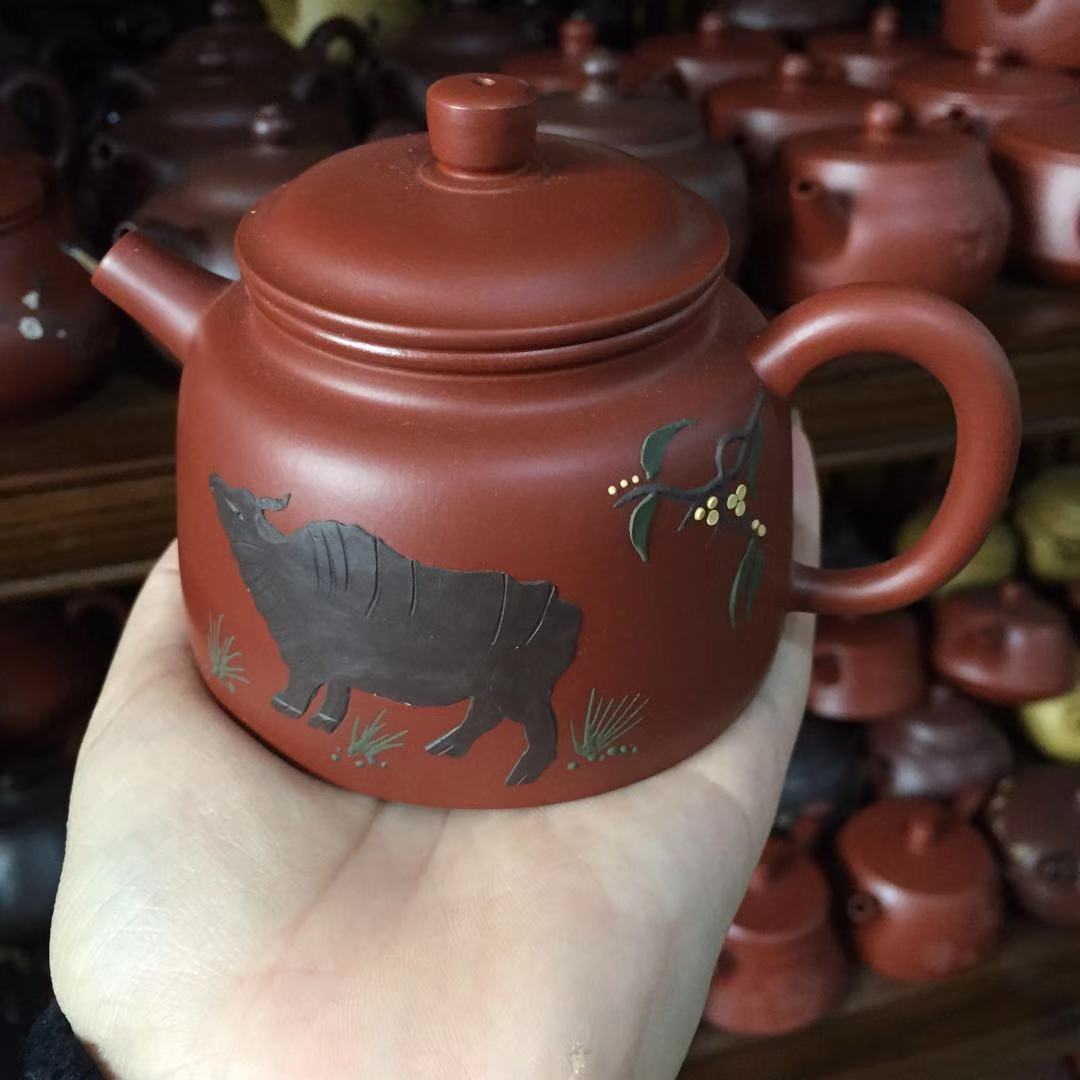 Чайник глиняный «Чёрный бык». Price: ₽6,200 rub.