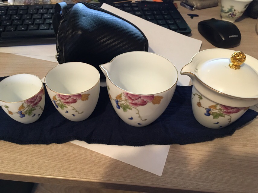 Travel tea set "Spring". Цена:  руб.