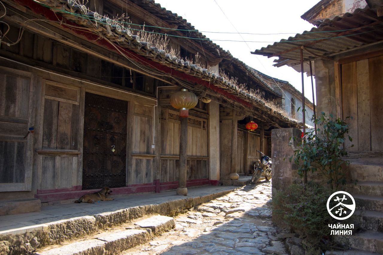 Old house in Yushan city Город Иу Шань