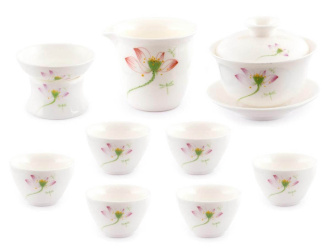 Ceramic set "First Bloom". Price: ₽7,690 rub.