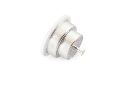 Термос чёрный с клапаном отсекающим воду от чая. Price: ₽4,920 rub.