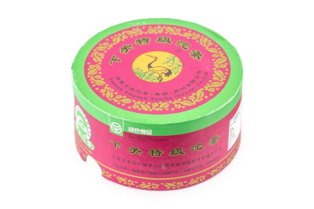 Pressed Raw Pu-erh Tea - Шэн пуэр 2010 г. "Люкс" марки "Сосна и журавль" завода "Сягуань" гнездо 100 г, 