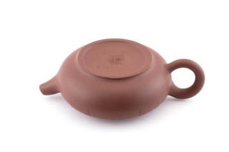 Глиняный чайник «Устойчивость». Price: ₽1,740 rub.
