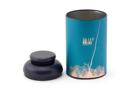 Gift box with loose tea jars "Tea Party by the Sea". Price: ₽5,420 rub.