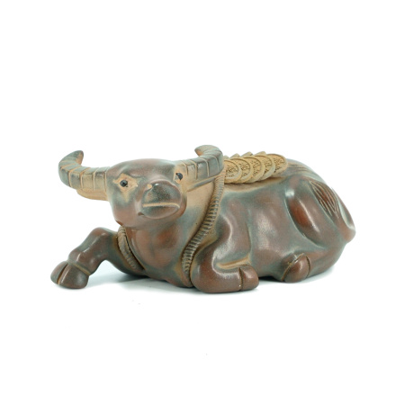 Глиняная чайная фигурка из Циньчжоу, Гуанси "Бычок богатства". Price: ₽8,390 rub.