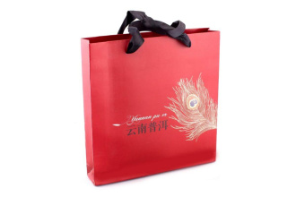 Gift packaging for a pu-erh cake "Red Peacock Feather". Price: ₽1,800 rub.