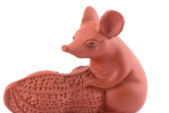Игрушка "Мышка и орешек". Цена: 990 ₽ руб.