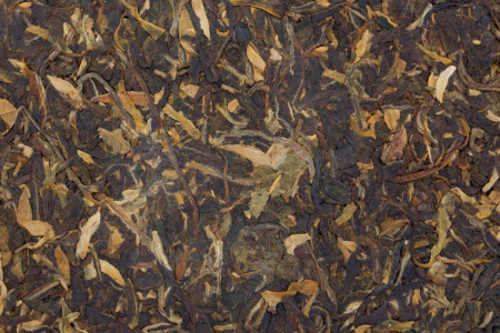 Pressed Raw Pu-erh Tea - Sheng Puer 2007 "Purple Buds" 400 g, 