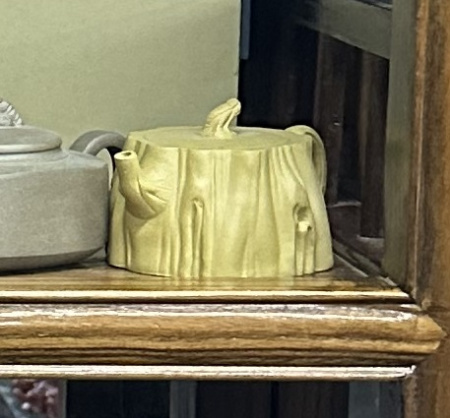 Чайник глиняный из Исин, Цзянсу "Мифический образ", 210 мл.. Price: ₽14,310 rub.