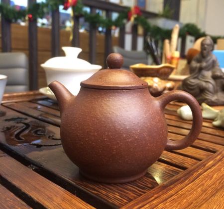 Yixing clay teapot "Maiden's Secret" by master Gao Wenyi, 130 ml.. Price: ₽21,570 rub.