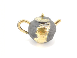 Глиняный чайник ручной работы "Самородное золото" мастера Хуан Жунхуа в стиле Сино. Price: ₽12,870 rub.