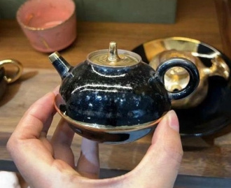 Чайник керамический "Черное золото". Price: ₽16,940 rub.