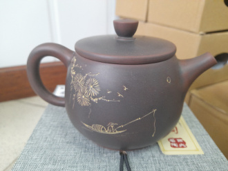 Глиняный чайник из Циньчжоу, Гуанси "Рыбачок". Price: ₽10,370 rub.