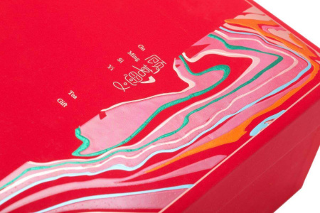 Подарочная упаковка с баночками для рассыпного чая "Хунъюй". Price: ₽4,680 rub.