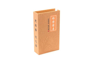 Sandalwood Incense Sticks. Price: ₽2,480 rub.