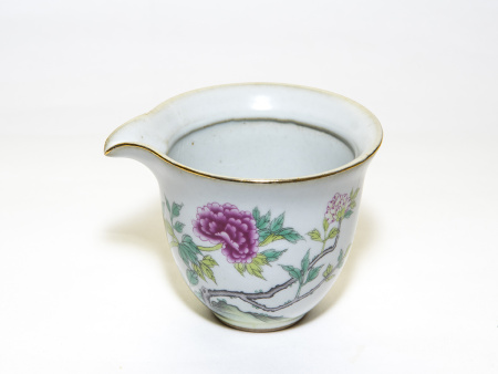Чахай фарфоровый «Цветы» печи «Жуяо» ручной росписи, 240 мл. Price: ₽2,560 rub.