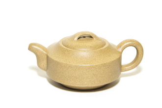 Чайник из исинской глины мастера Гао Веньи "Юй Би", 160 мл.. Price: ₽19,650 rub.