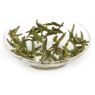 Buy, white tea Байхао иньчжэнь из Хулиня 2017 г. (Серебряные иглы с белым пушком)