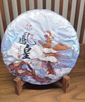 Pressed Raw Pu-erh Tea - Шэн пуэр 2018 г. "Птица Феникс" завода "Тулинь" 357 г