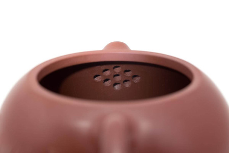 Teapot from Yixing, Jiangsu "Ringing of Emptiness", 250 ml. Price: ₽11,800 rub.