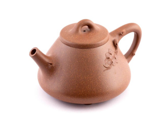 Чайник из исинской глины «Лоза» мастера Гу Линлин, 330 мл.. Price: ₽13,760 rub.