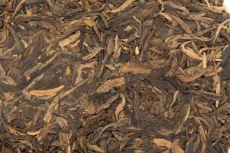 Pressed Raw Pu-erh Tea - Шэн пуэр 2015 г. завода "Чашуван" 357 г, 