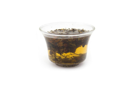 Buy, white tea Прессованный белый чай с чайными цветами, 5 гр.