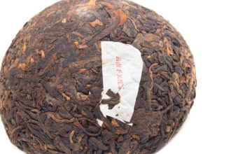 Pressed Rip Pu-erh Tea - Шу пуэр 2017 г. «Люкс» марки «Сосна и журавль» завода «Сягуань» гнездо 100 г, 