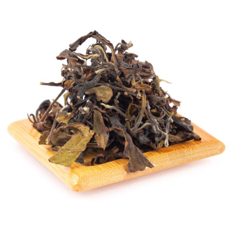 Taiwanese Oolong Tea (Formosa) - Dongfang Meiren of Shiding (Oriental Beauty)