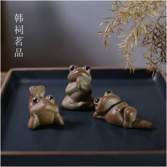Глиняная чайная игрушка "Трехлапая жаба Чань Чу". Price: ₽2,540 rub.