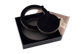 Gift packaging for pu-erh tea cake "Dark Peacock Feather". Price: ₽1,800 rub.