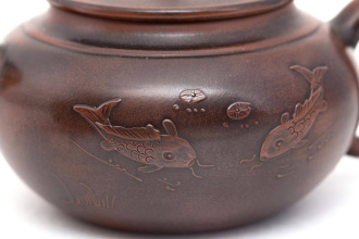 Чайник из исинской глины мастера Линь Ючжэнь «Подводный мир», 200 мл. Price: ₽5,610 rub.