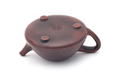 Yixing clay teapot by master Lin Yuzhen "Sweet", 190 ml.. Price: ₽10,960 rub.