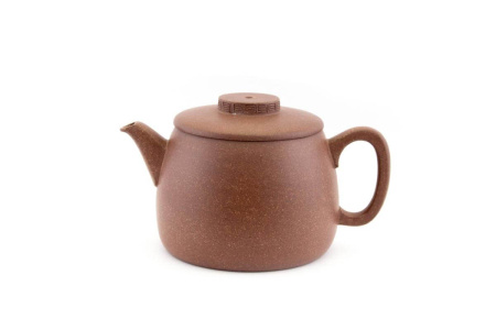 Yixing clay teapot "Greece" by master Gao Wenyi, 200 ml.. Price: ₽19,550 rub.