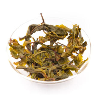Loose Leaf Pu-erh Tea - Sheng pu'er 2025 "Lincang da shu" (from large trees from Lincang), 