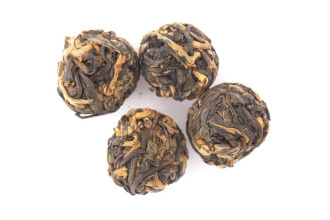 Red tea Hong Longzhu (Red Dragon Pearl)