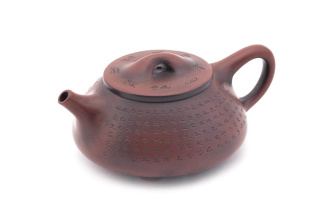 Исинский глиняный чайник «Лао цзы» мастер Ин Хуаюй, 185 мл. Price: ₽5,210 rub.