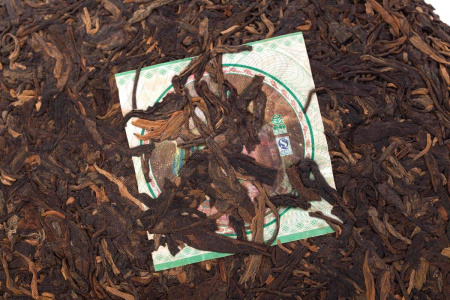 Pressed Raw Pu-erh Tea - Sheng pu-erh 2007 "Chang'e Flies to the Moon" of the "Pagoda" brand from the "Liming" factory, 357 g, 