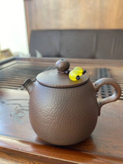 Глиняный чайник из Цзяньшуй, Юньнань "Страж", 150 мл.. Price: ₽20,090 rub.