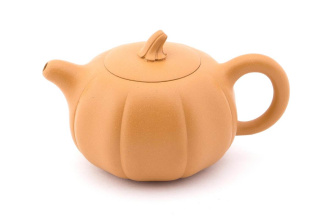Чайник из Исин, Цзянсу "Живописная тыква". Price: ₽3,800 rub.