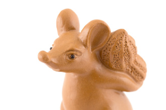 Игрушка «Мышка на монетке с орешком». Цена: 1&nbsp;640 ₽ руб.