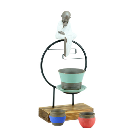 Декоративная настольная подставка "Монах с цикадой". Price: ₽7,270 rub.