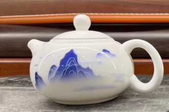 Чайник фарфоровый "Вершины", 225 мл.. Price: ₽2,260 rub.