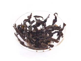 Northern Fujian Oolong from Wuyi, Yan Cha Te Lohan (Iron Arhat)